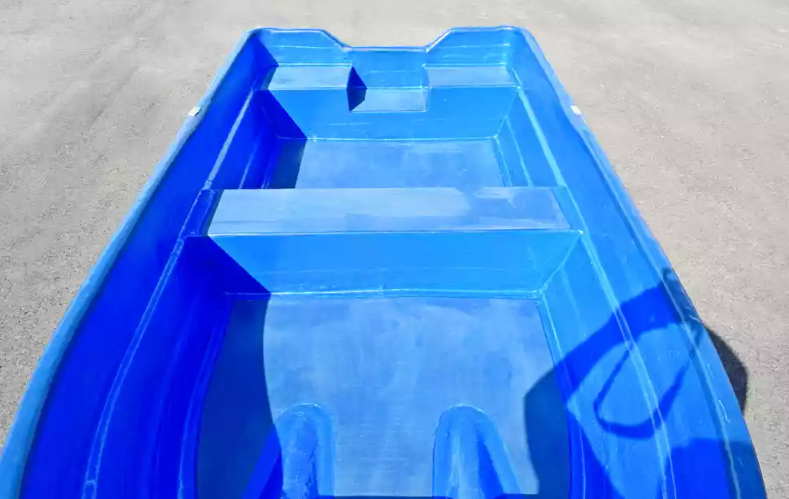 Стеклопластиковая лодка Neman-340 (тримаран) в Шахтах