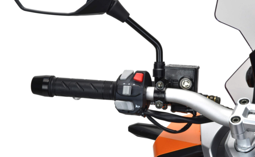 Скутер MOTOLAND (МОТОЛЕНД) T-MAX 150 в Шахтах