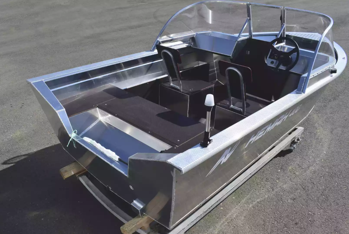 Алюминиевая лодка  Неман-400 DCM в Шахтах