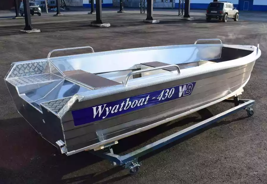 Алюминиевая лодка  Wyatboat-430 Р в Шахтах