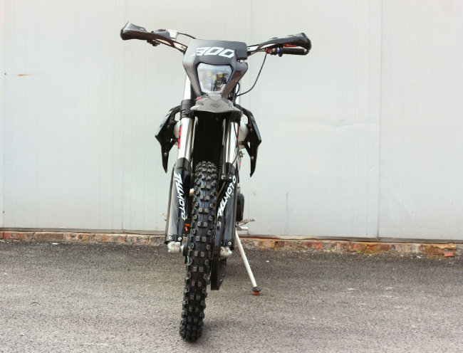 Мотоцикл JHLMOTO JHL Z3+ CB300 (175FMM) в Шахтах