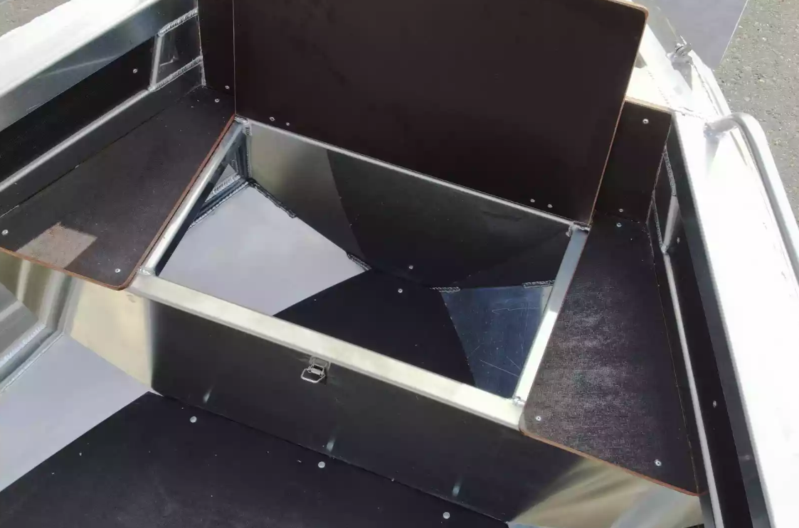 Алюминиевая лодка  Неман-480 Р в Шахтах