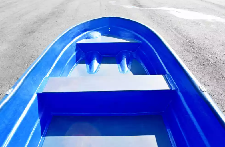 Стеклопластиковая лодка Neman-340 (тримаран) в Шахтах