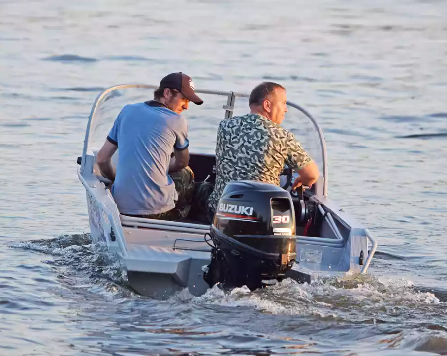 Алюминиевая лодка Wyatboat-390 DCM в Шахтах