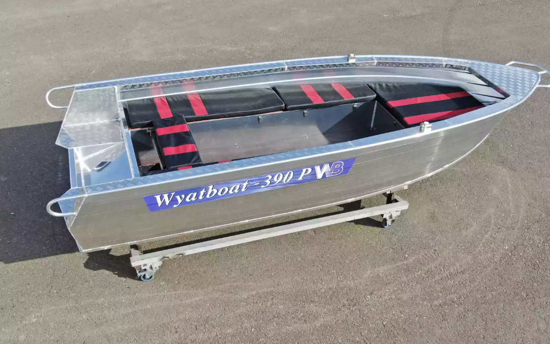 Алюминиевая лодка Wyatboat-390РМ увеличенный борт в Шахтах