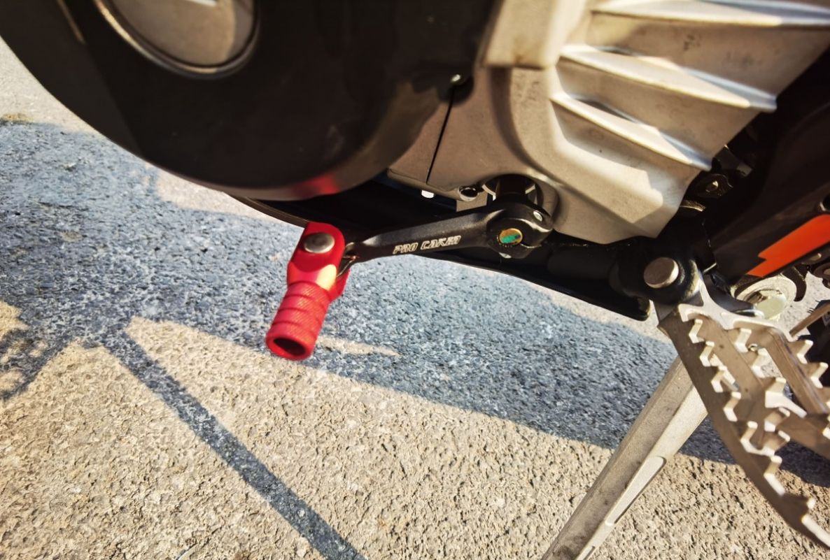 Мотоцикл JHLMOTO JHL Z3 CB250 (172FMM-3A) в Шахтах