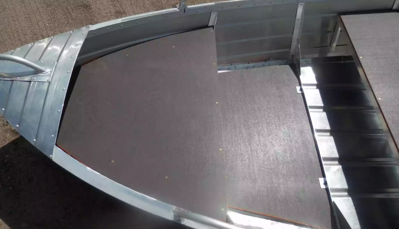 Алюминиевая лодка Вятка-Профи 32 в Шахтах