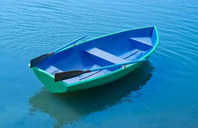 Стеклопластиковая лодка Дельфин в Шахтах