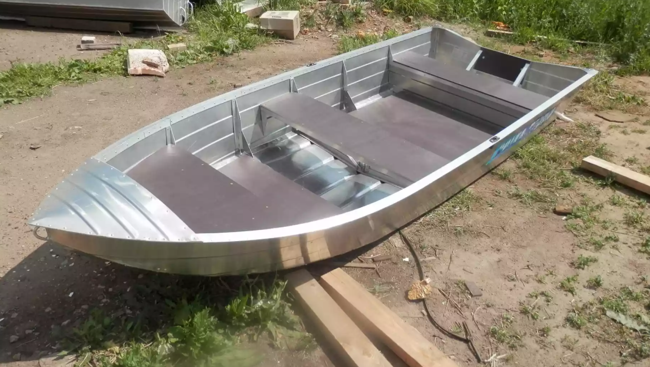 Алюминиевая лодка Вятка-Профи 32 в Шахтах