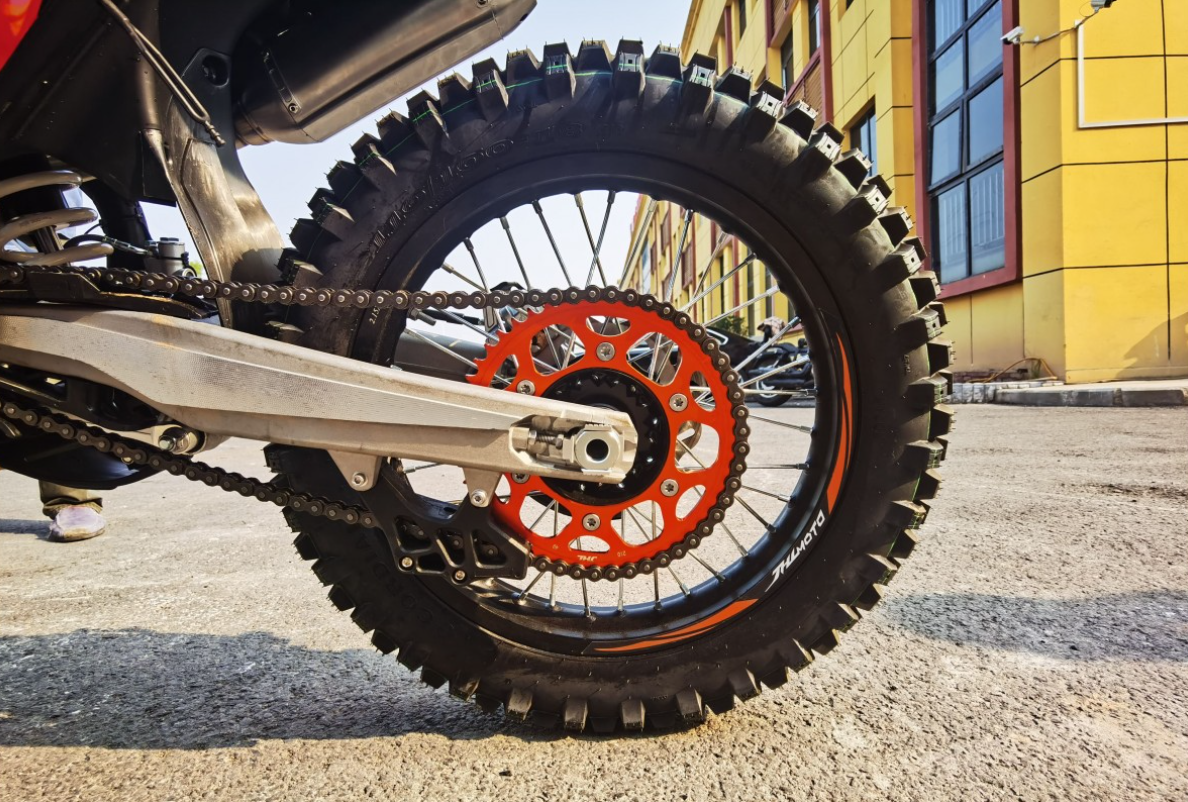Мотоцикл JHLMOTO JHL Z3 CB250 (172FMM-3A) в Шахтах