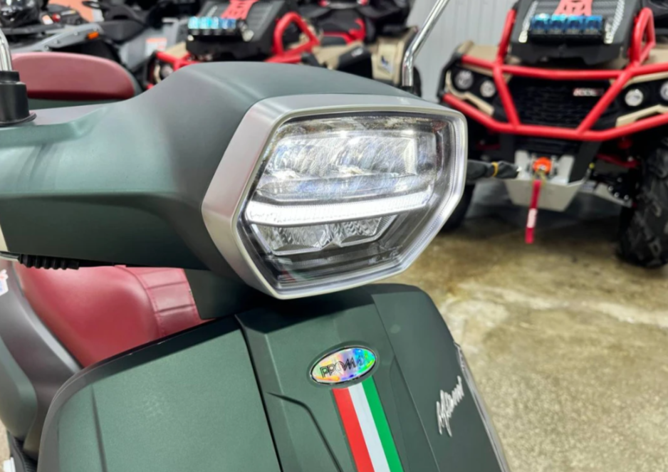 Скутер PROMAX Miami 240 (49) в Шахтах