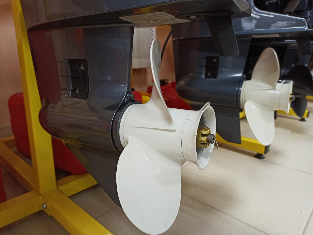 Лодочный мотор BREEZE T30S (2х тактный) в Шахтах