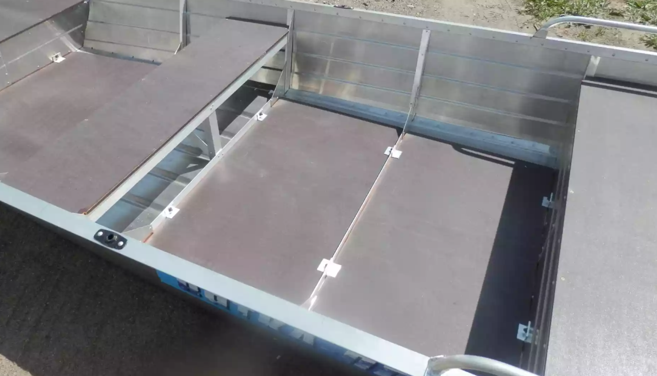 Алюминиевая лодка Вятка-Профи 32 в Шахтах