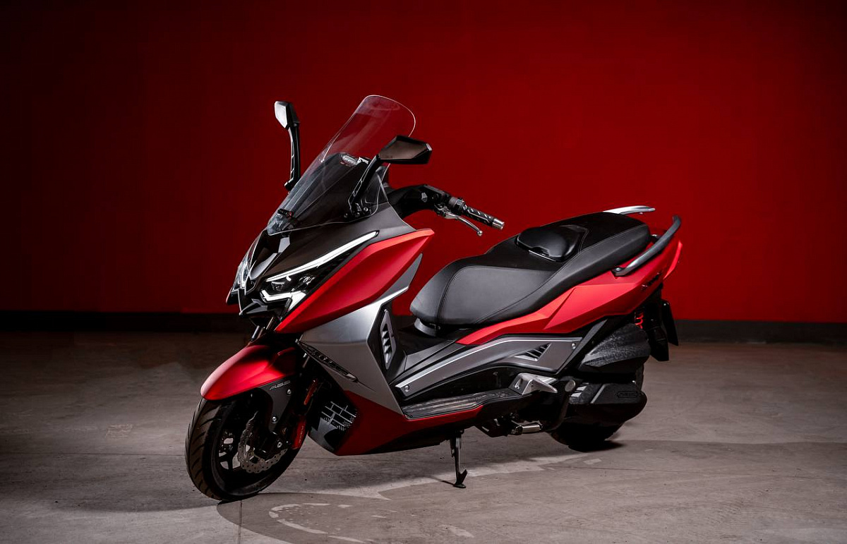 МАКСИСКУТЕР ARIIC 318 в Шахтах