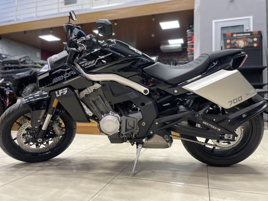 Мотоцикл Benda LFS 700 в Шахтах