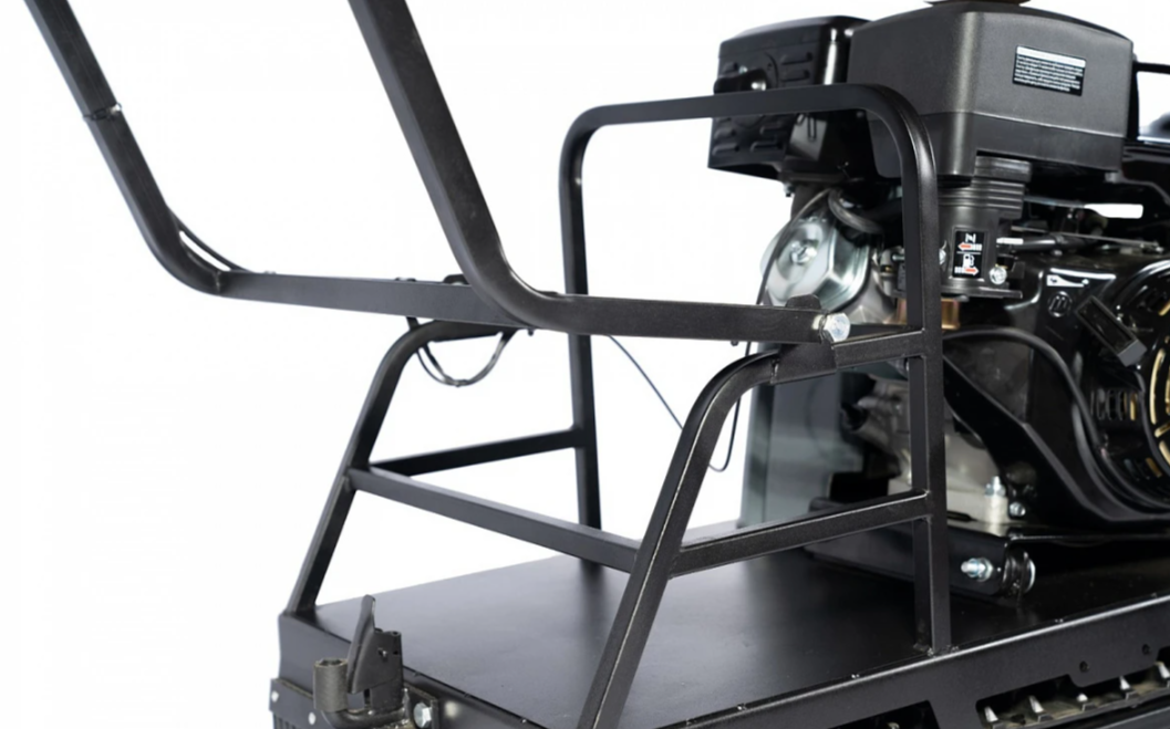 Мотобуксировщик БУРЛАК-M2 LFK 15 л.с. э/с Промысловик в Шахтах