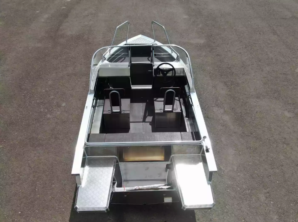 Алюминиевая лодка  Неман-400 DCM NEW в Шахтах