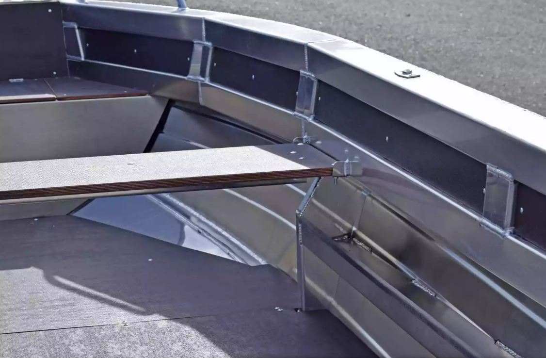 Алюминиевая лодка  Неман-480 Р в Шахтах