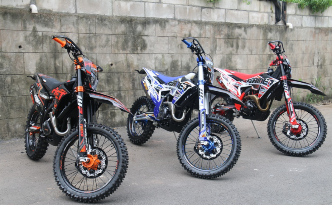 Кроссовый мотоцикл FAIDET NC300S ULTRA WP в Шахтах