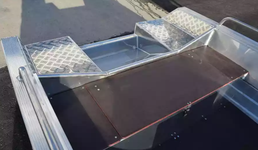 Алюминиевая лодка  Wyatboat-430 Р в Шахтах