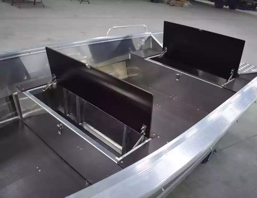 Алюминиевая лодка  Wyatboat-430 Р в Шахтах