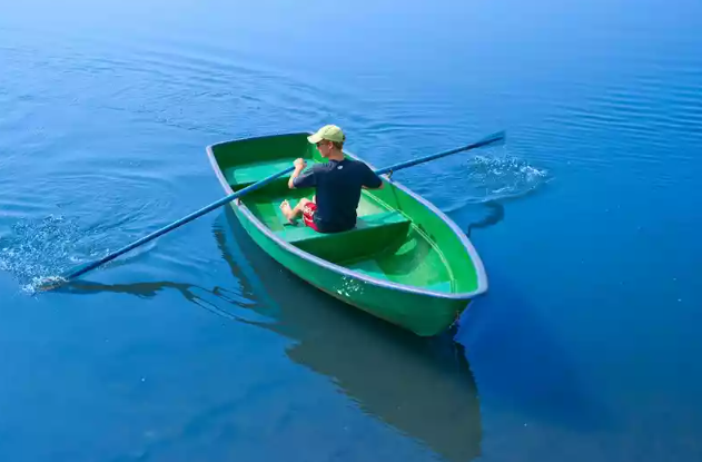 Стеклопластиковая Лодка Голавль в Шахтах