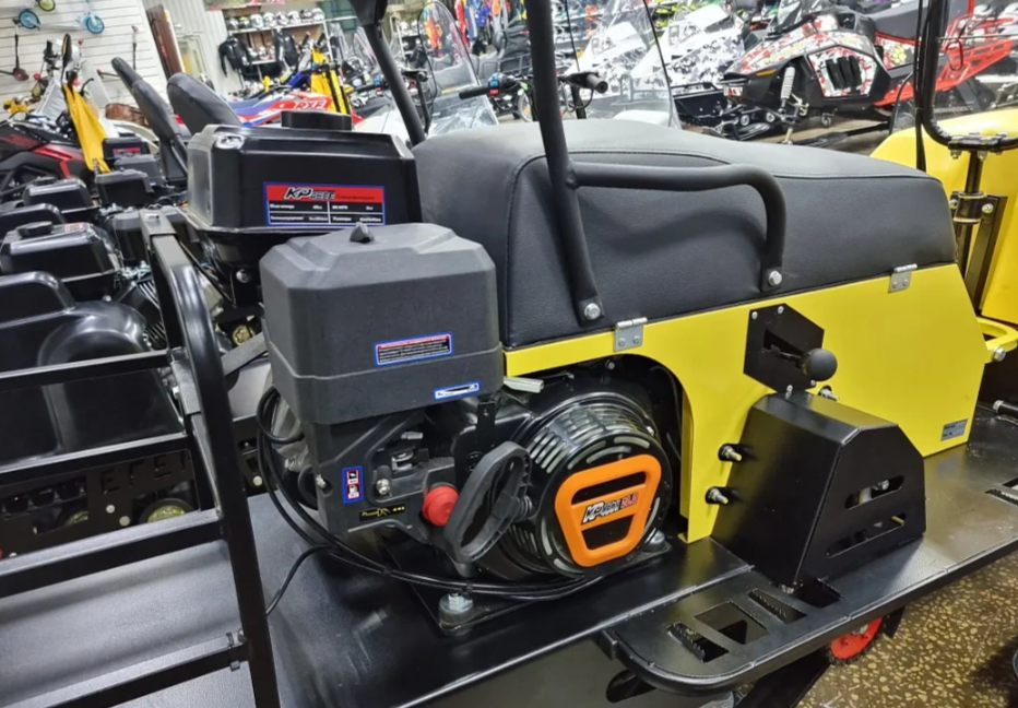 Миниснегоход Бурлак-М Егерь Стандарт SPORT 20 л.с. с эл.зап. в Шахтах