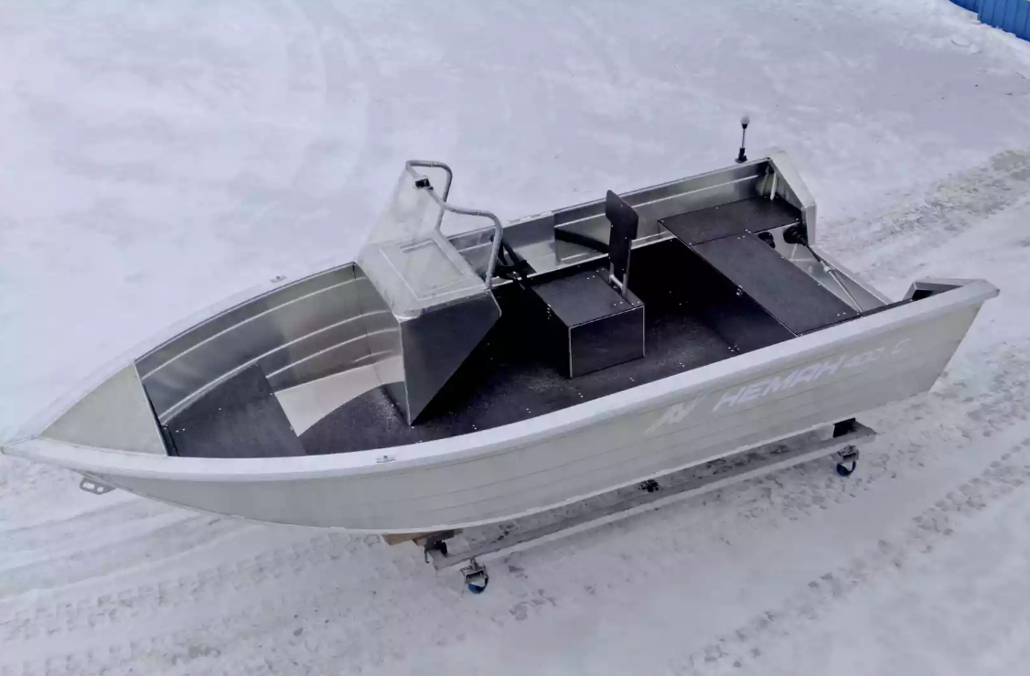 Алюминиевая лодка Неман-400 С в Шахтах