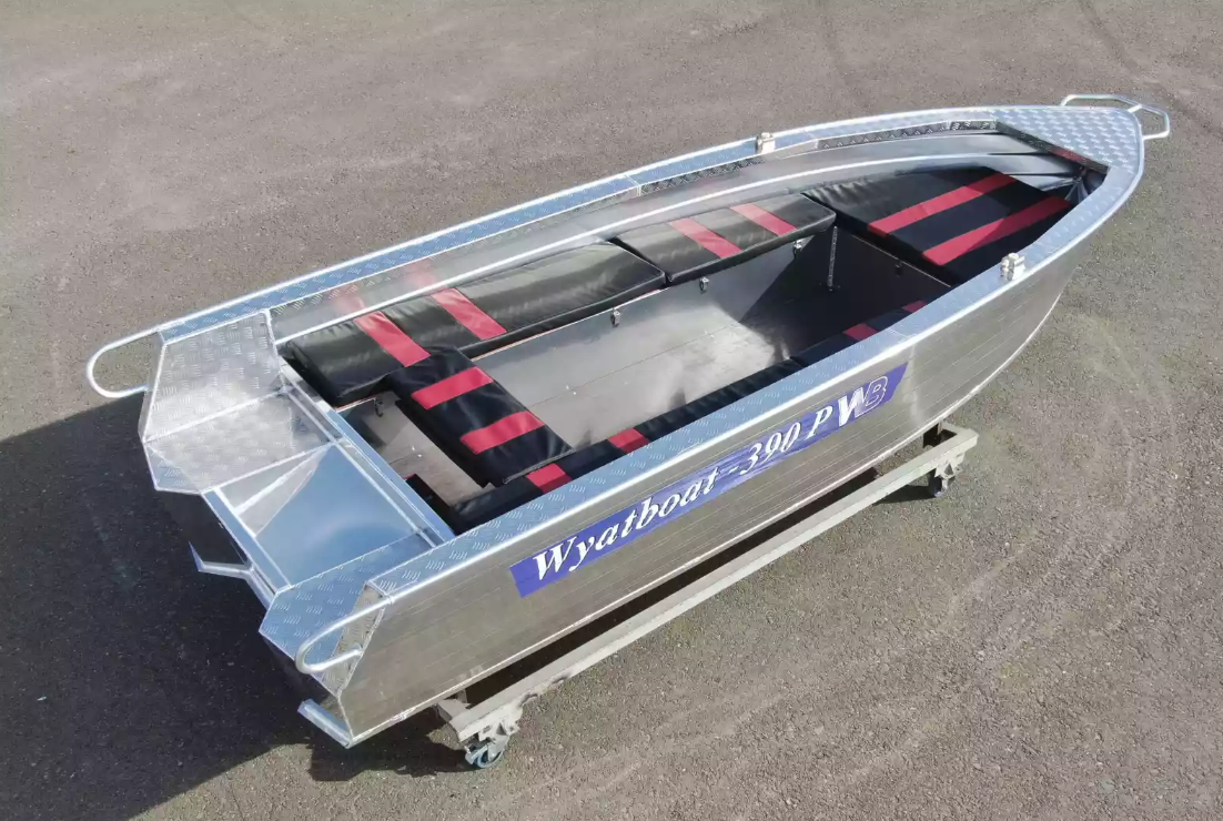 Алюминиевая лодка Wyatboat-390РМ увеличенный борт в Шахтах
