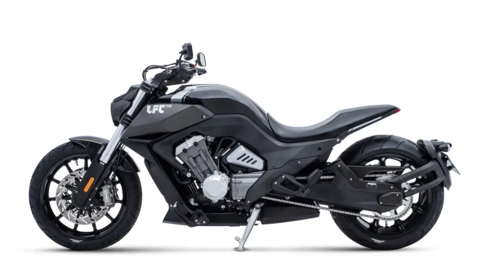 Мотоцикл Benda LFC 700 в Шахтах