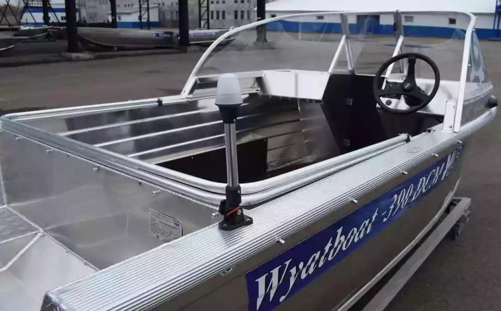 Алюминиевая лодка Wyatboat-390 DCM Увеличенный борт в Шахтах