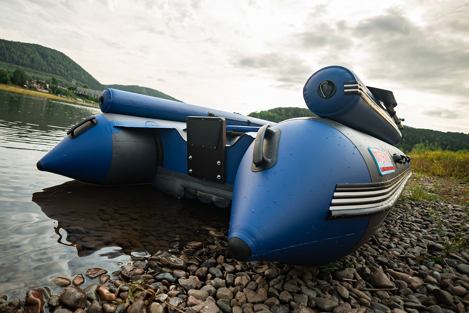 Лодка MISHIMO RIVER FJET PRO 400 под водомет в Шахтах