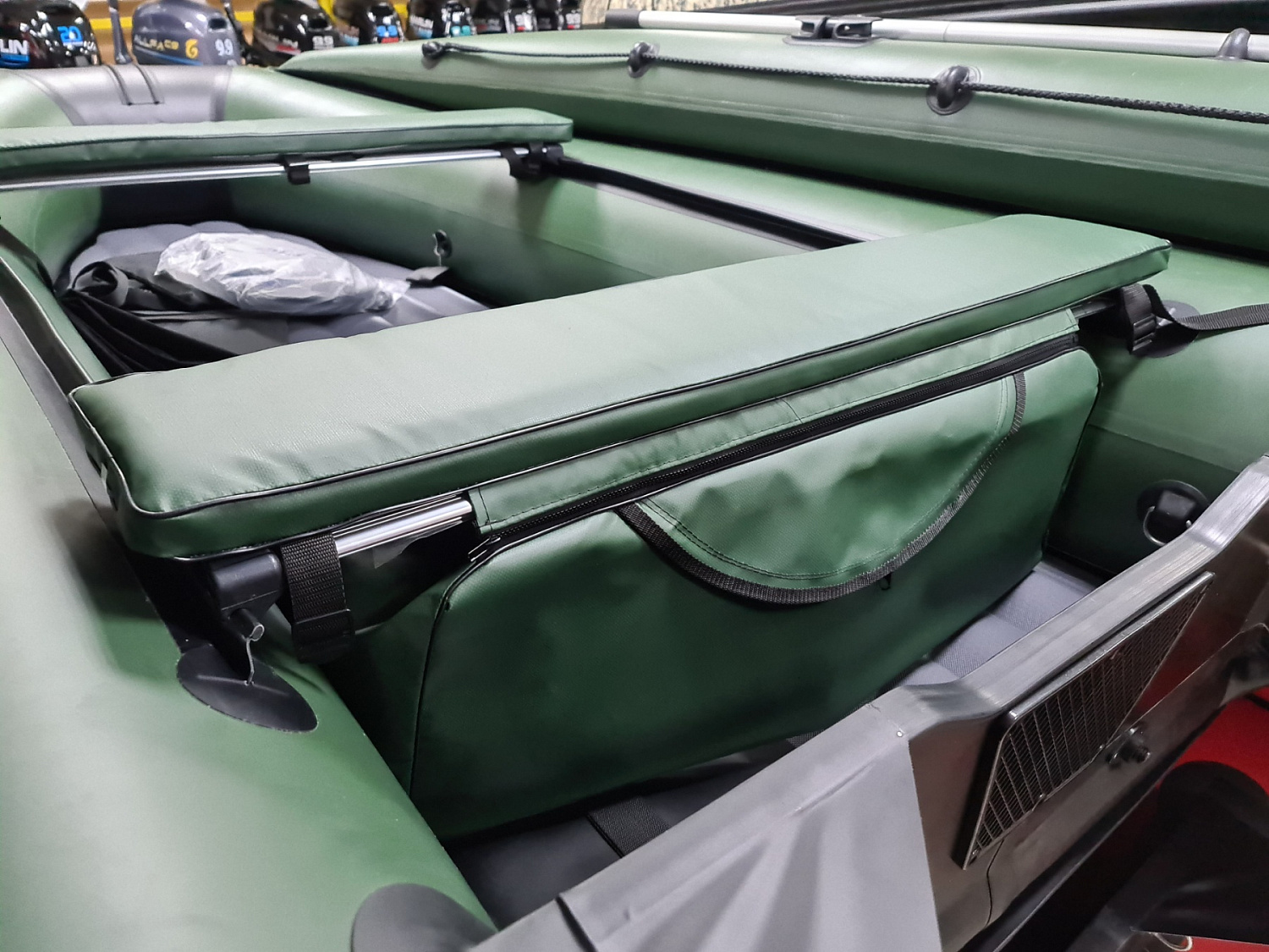 КОМПЛЕКТ МЯГКИХ НАКЛАДОК С СУМКОЙ ДЛЯ ЛОДОК 90Х20 ЗЕЛЕНЫЙ в Шахтах