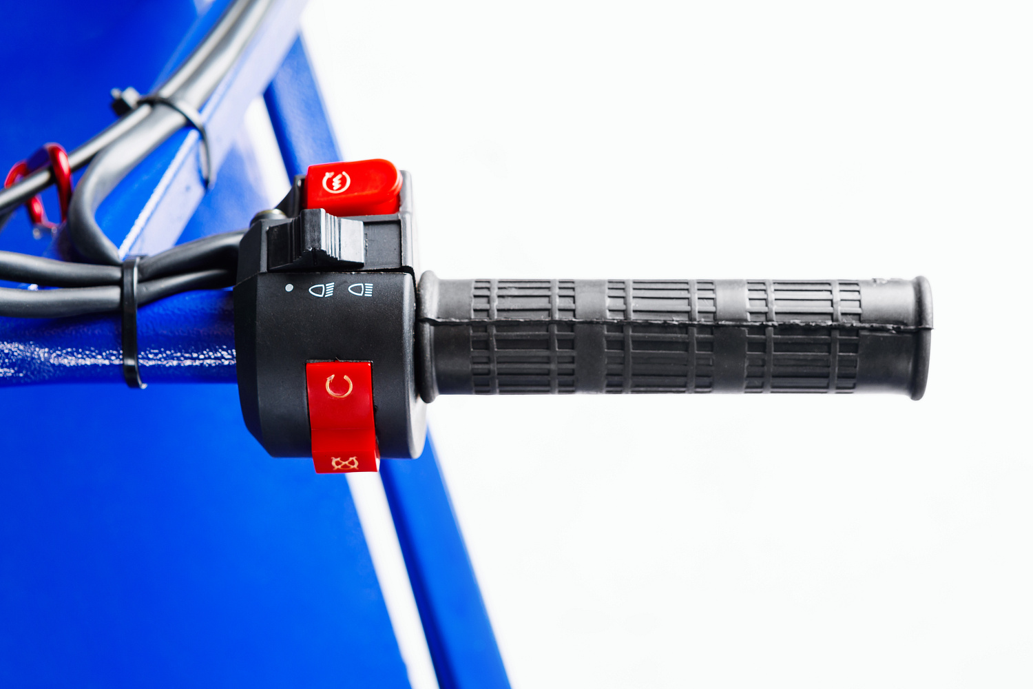 МОТОБУКСИРОВЩИК SNOW DOG 9 л.с. в Шахтах